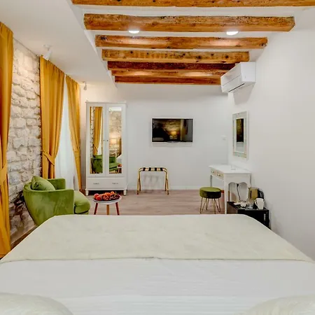 Гостьовий будинок Princ Heritage Спліт