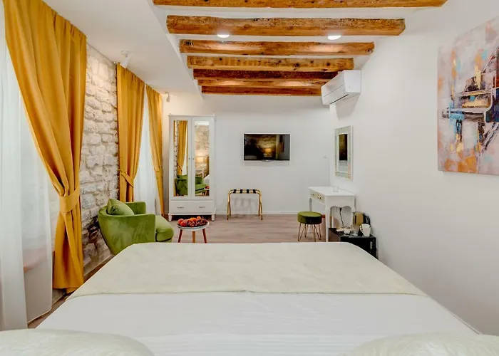 Guest house Princ Heritage Split